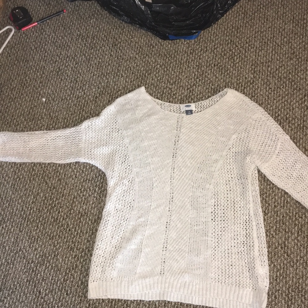 Old navy off white sweater 3/4 sleeved