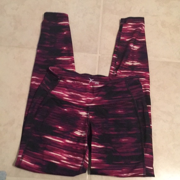 Old Navy Pants - Old Navy Active Capris