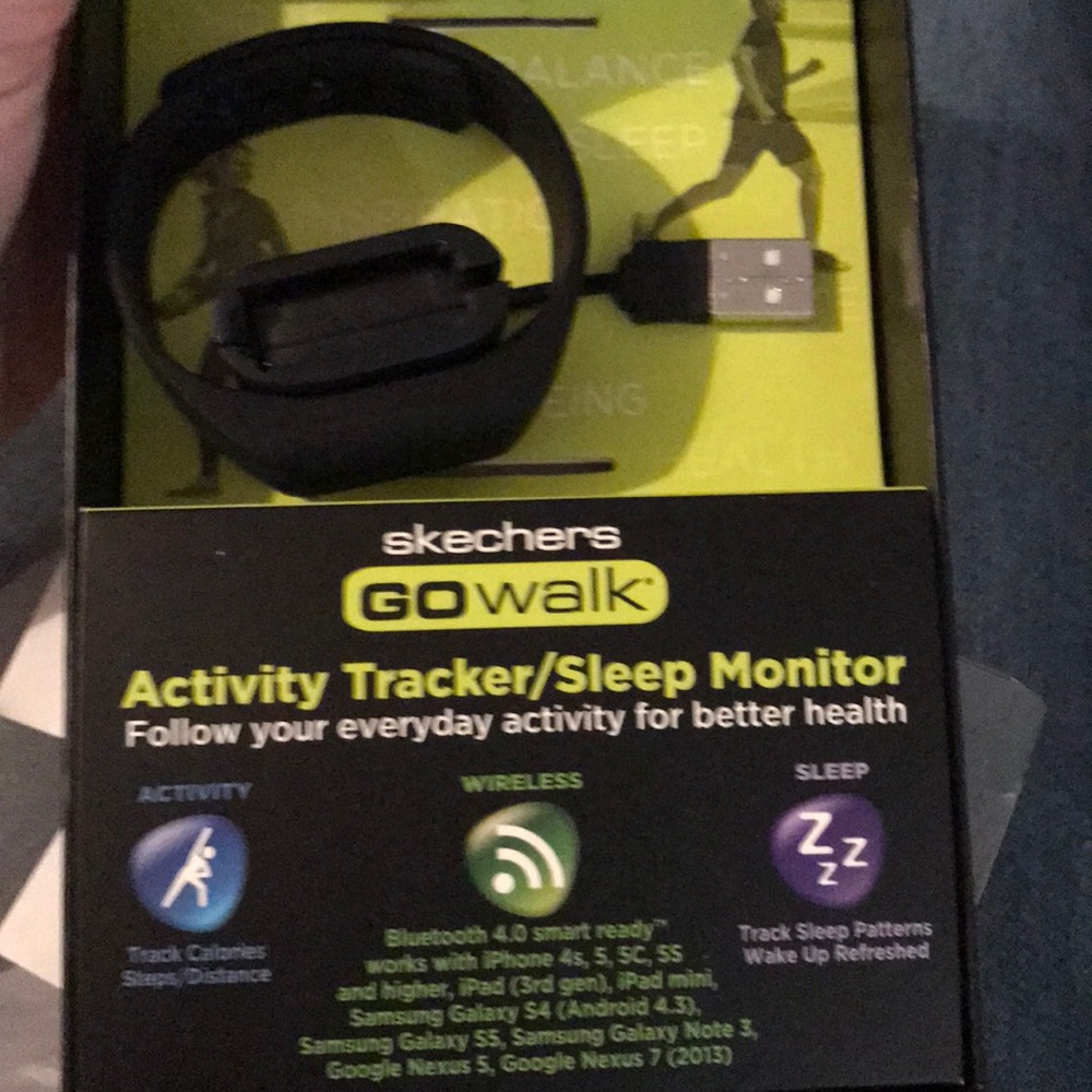 🏃🏼‍♀️Skechers Go Walk Activity Tracker NWOT