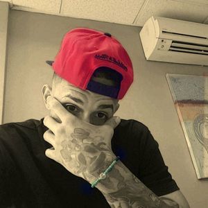 Meet your Posher, Jb