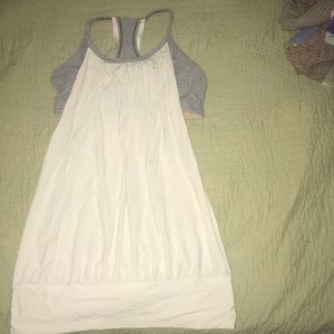 Reposting- cute lulu white and grey tank