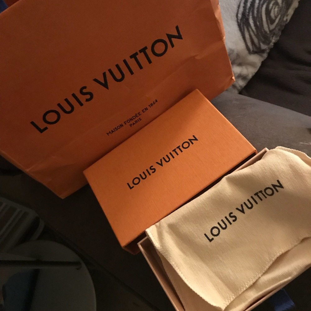 Credit card holder