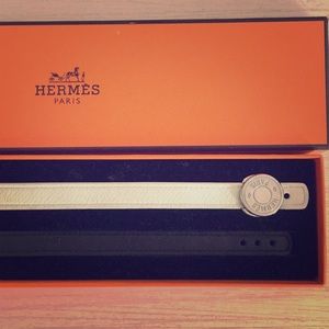 Hermès leather wrap bracelet