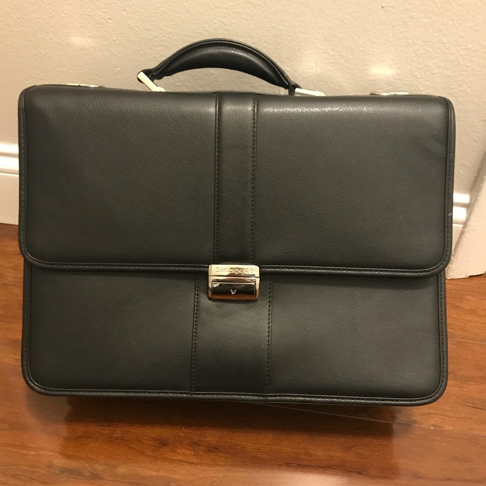 Great classic Samsonite breifcase!