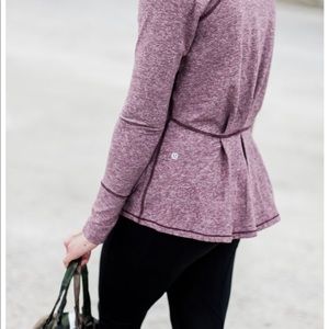 Luluemon Peplum Back Turtle Neck (6)