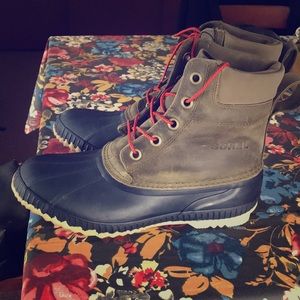 Men’s Sorel waterproof winter boots