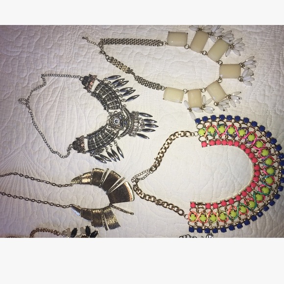LASTCALL‼️ Nine Necklace Combo:Statement Necklaces - Picture 4 of 4