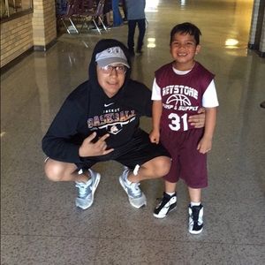 Meet your Posher, Ismael