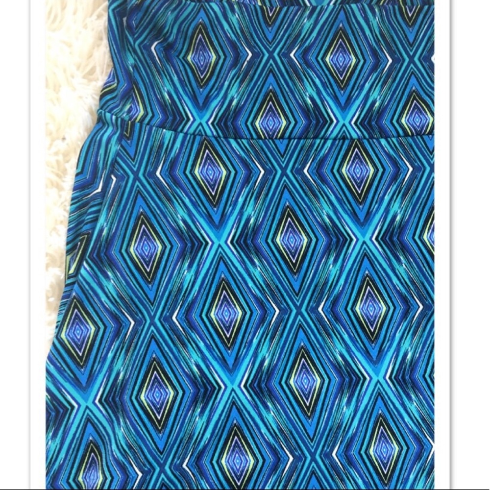 LuLaRoe Blue patterned skirt_2