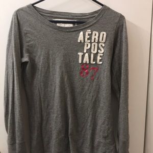 This is a long sleeve aero shirt