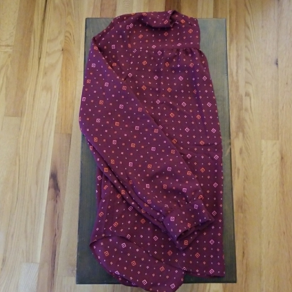 Burgundy long sleeve Gap blouse NWOT