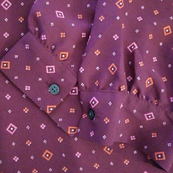 Burgundy long sleeve Gap blouse NWOT - Picture 4 of 4