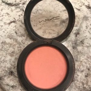 MAC Blush Immortal Flower