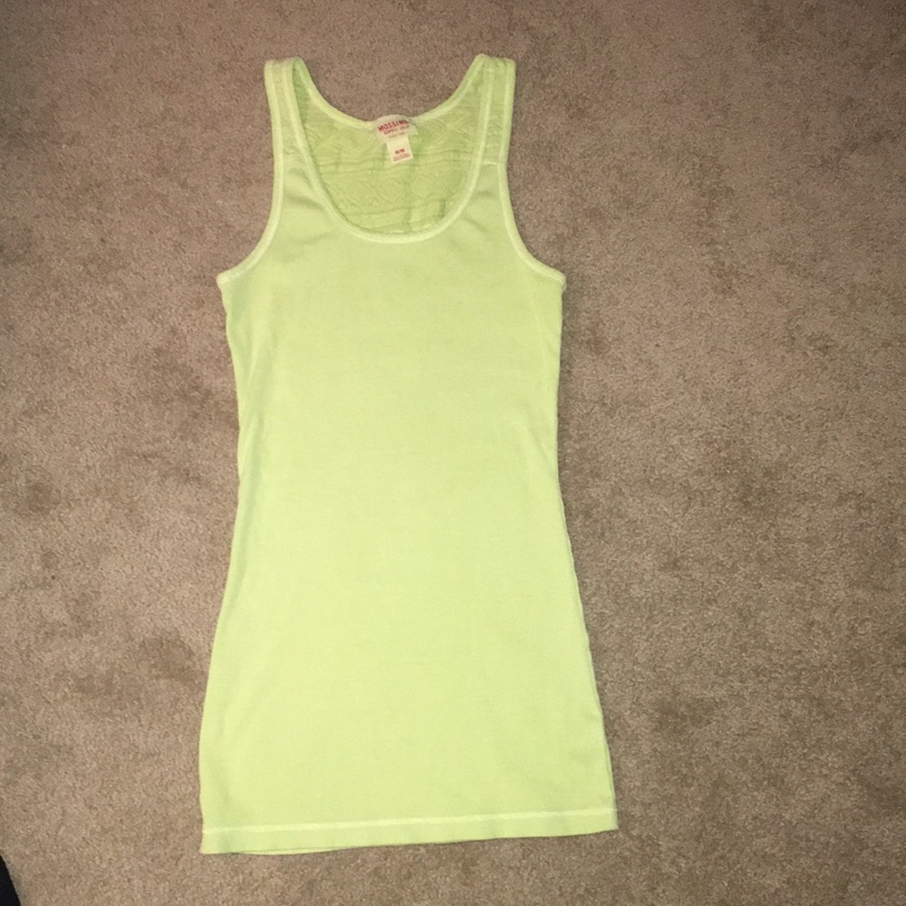 Tank Top. Size M juniors.