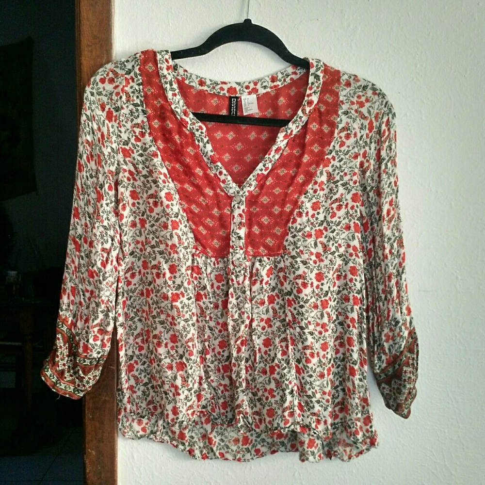 Patterned peasant top