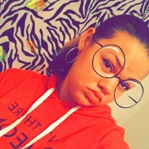 Meet your Posher, Lyric