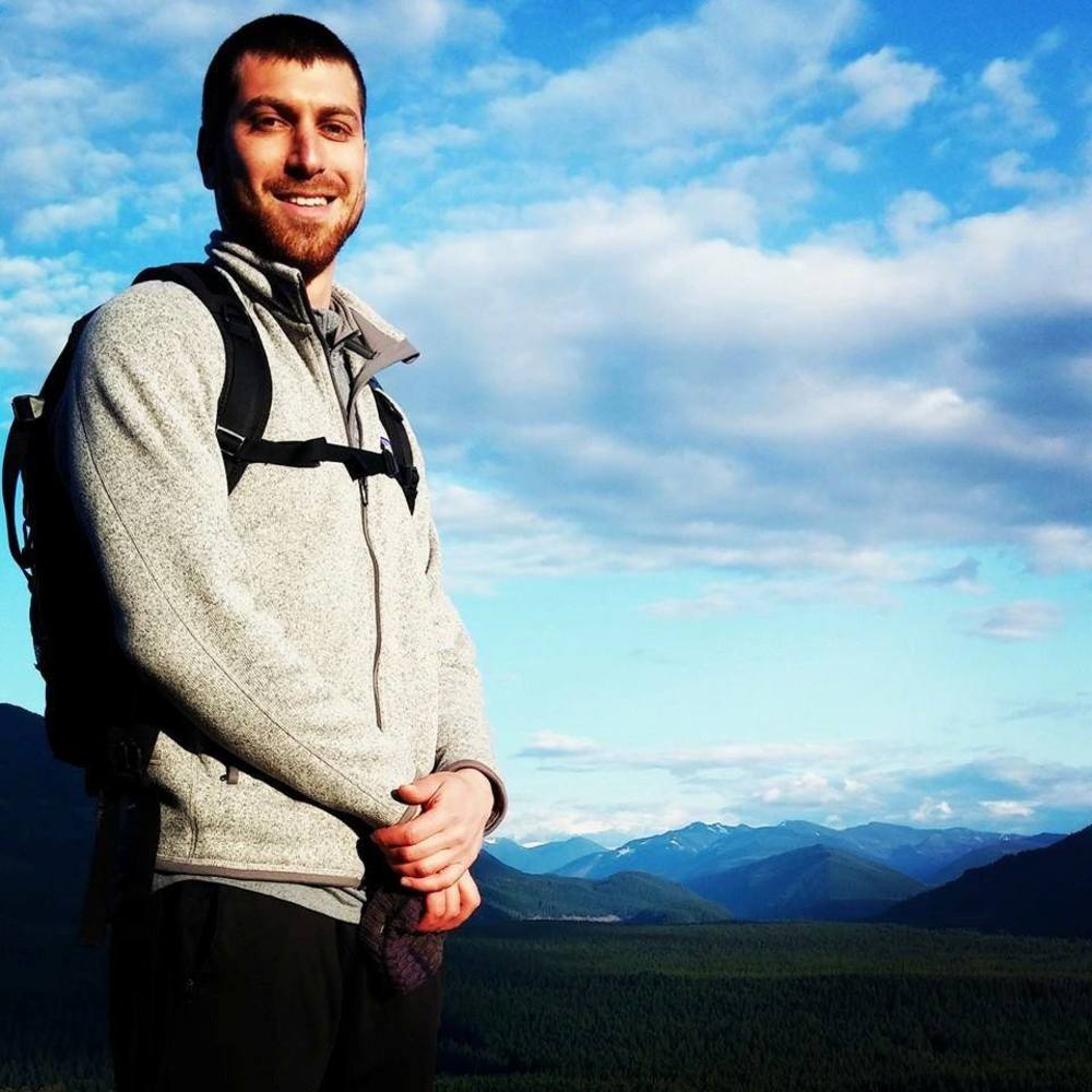 Meet your Posher, Zachary