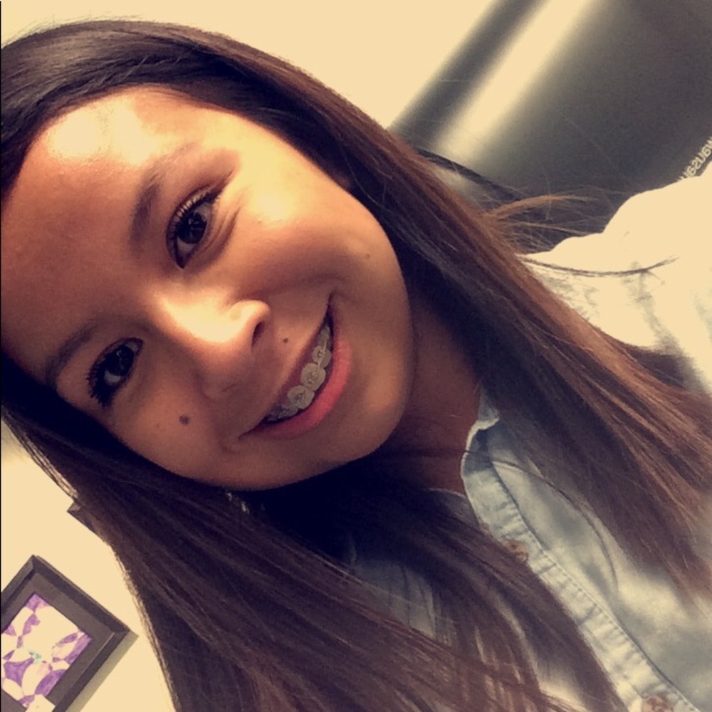 Meet your Posher, Addy