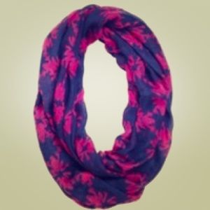 Lilly Pulitzer Get Hoppy Riley Infinity Scarf