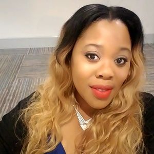 Meet your Posher, Rachell