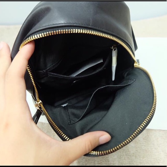 🌷Coach Mini Charlie Backpack NWT. - Picture 6 of 8