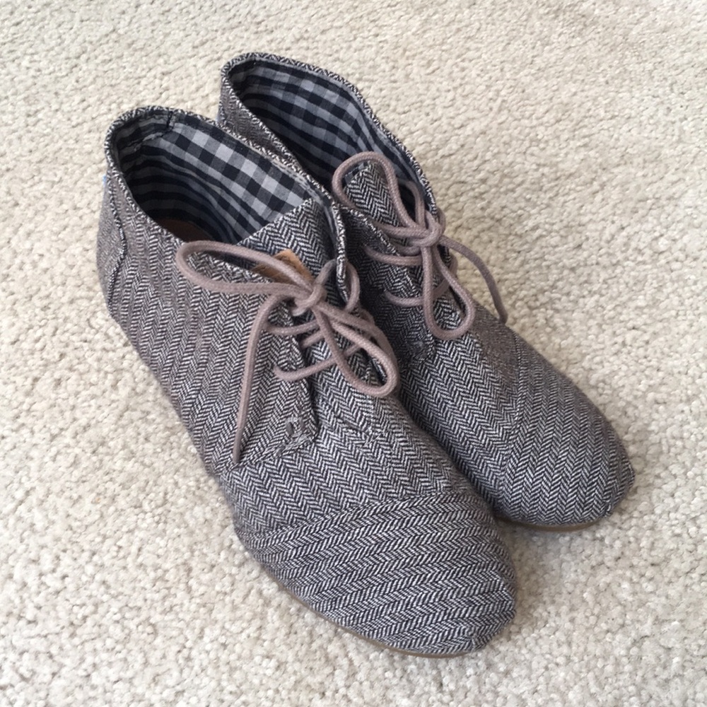 Toms herringbone bootie wedges