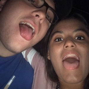 Meet your Posher, Ahmia