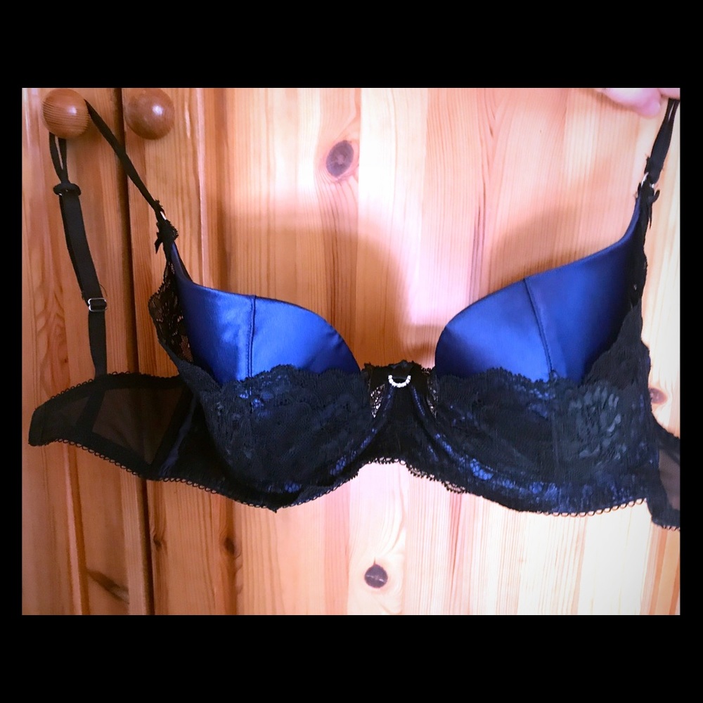 Half Cup lightly lined bra