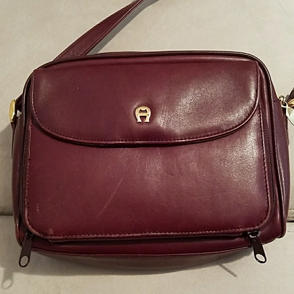 Etienne Signer purse