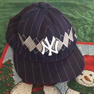 Ny Yankees baseball hat💙7 5/8