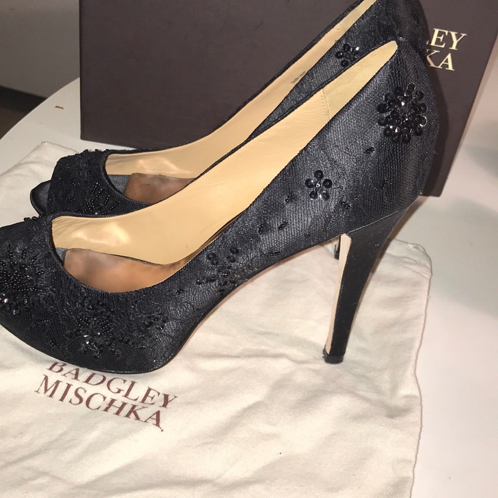 Badgley Mischka Stella Platforms - Picture 4 of 8