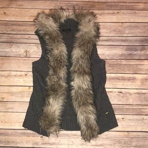 Guess faux fur vest sz S