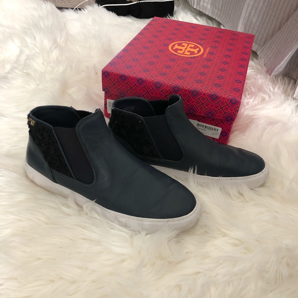 Tory Burch Rosette High Top Sneaker