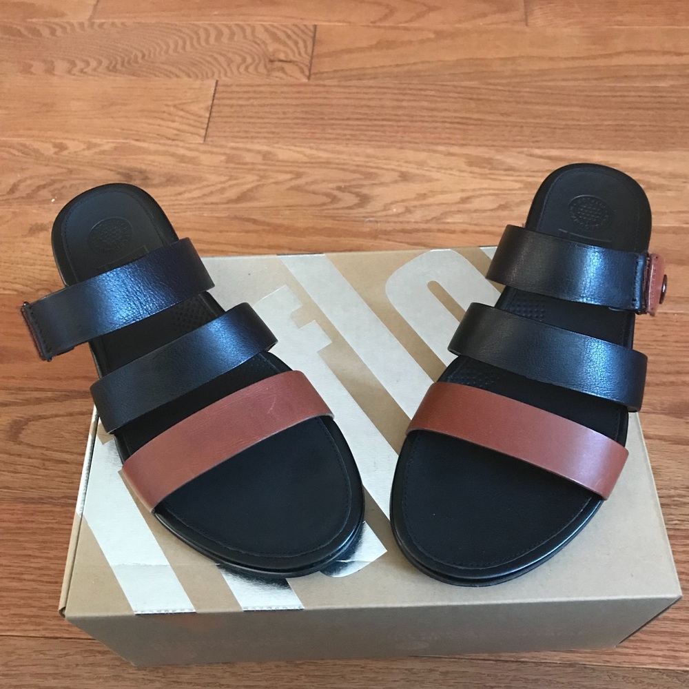 Women sandals