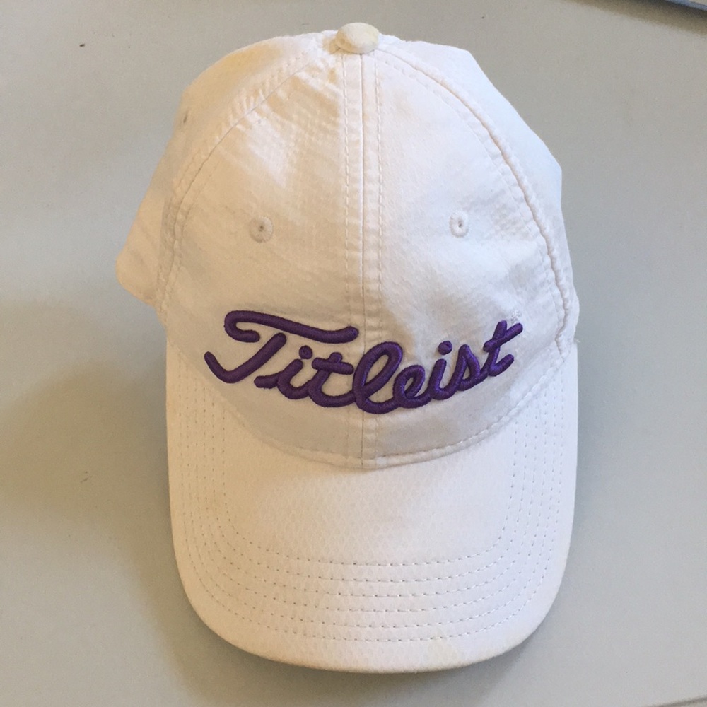 Titleist hat