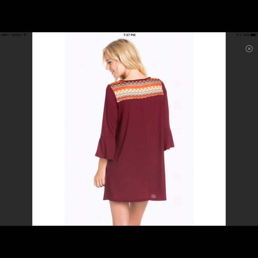 🔥 Beautiful maroon bell sleeve dress.