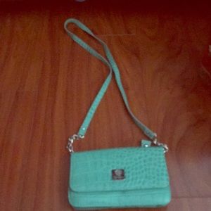 Jessica Simpson purse