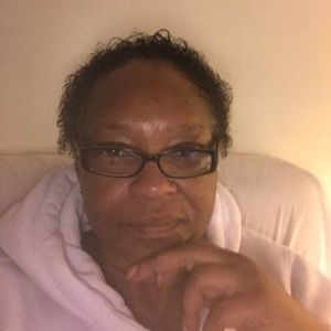 Meet your Posher, Lynette