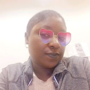 Meet your Posher, Wakisha