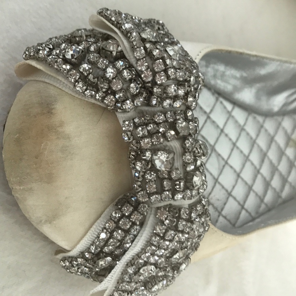 Stunning ABS flats. 💎 - Picture 2 of 3
