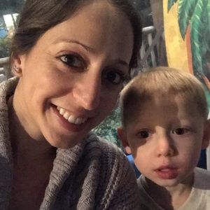 Meet your Posher, Kelly