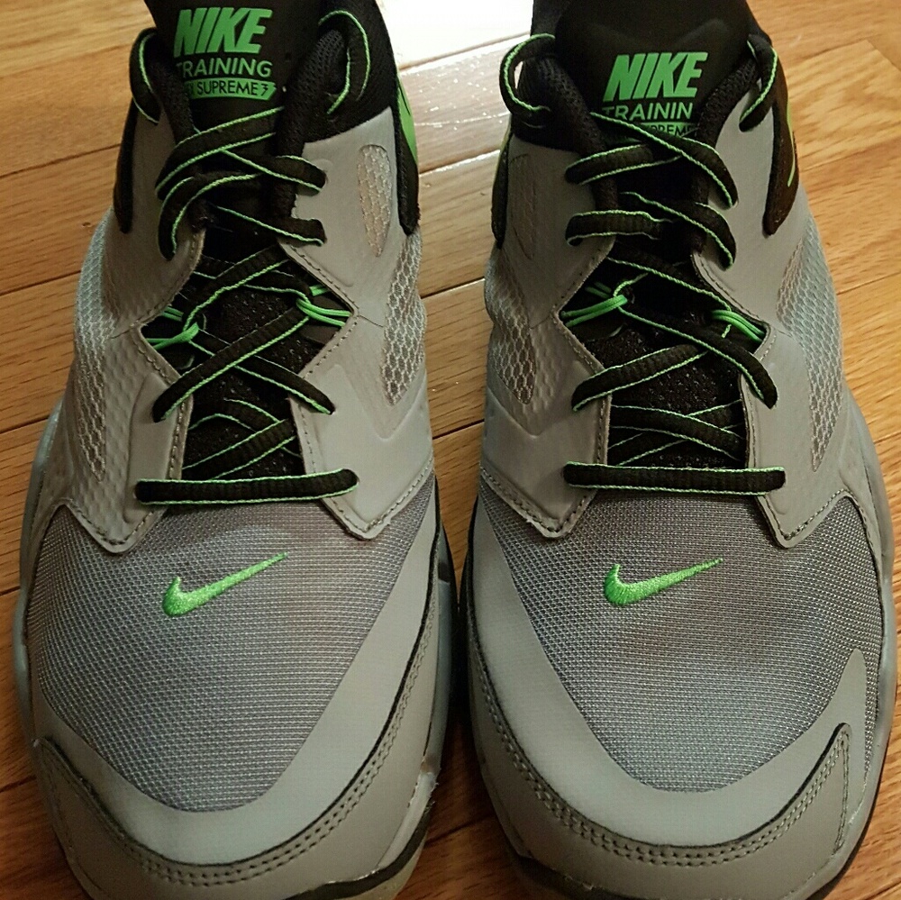 Men's Nike Size 12