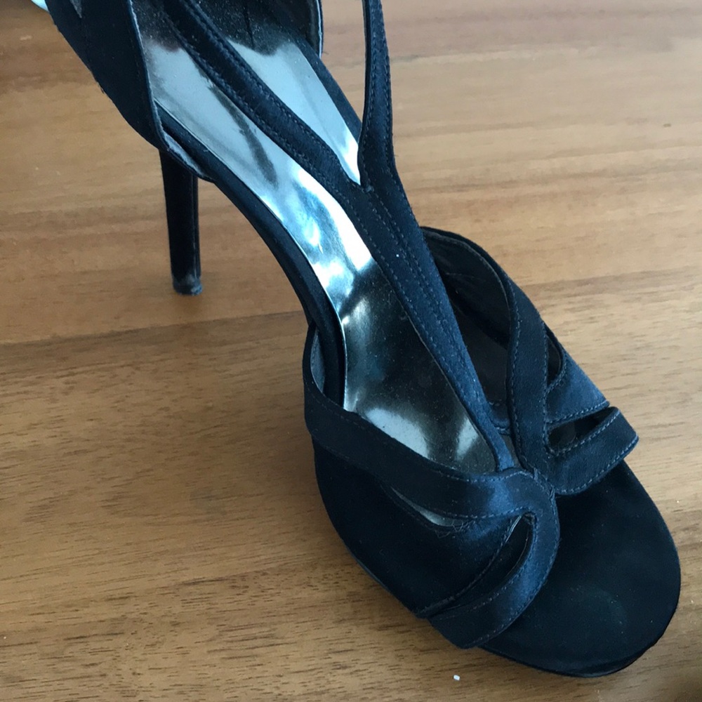 Satin dress shoes