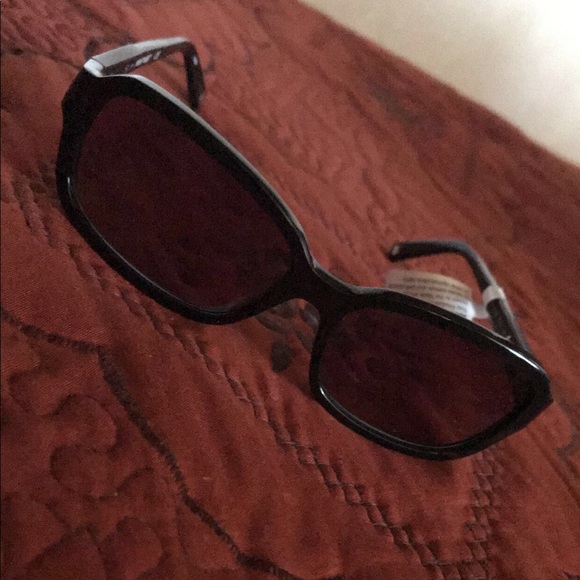 Nine west and Coach sunglasses (perfect gift duo) main image 5