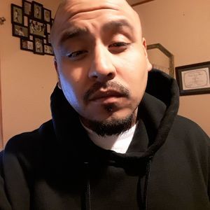 Meet your Posher, Ernesto