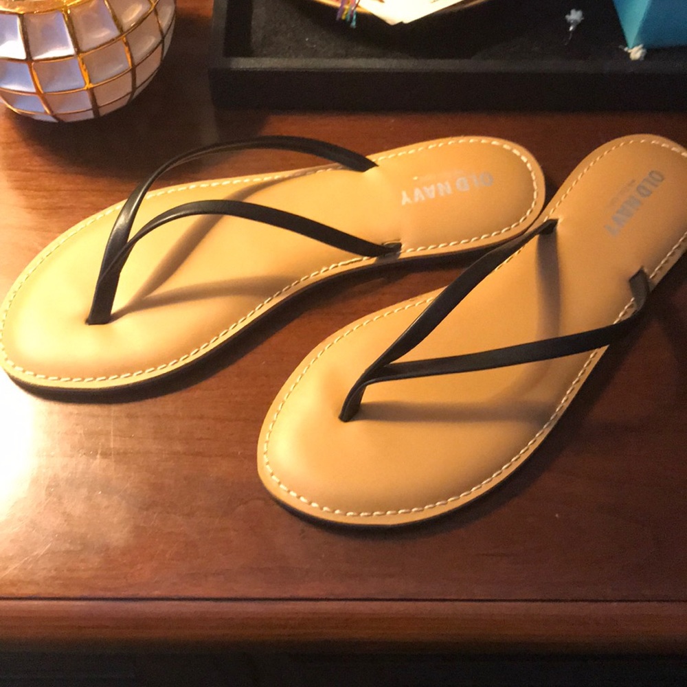 Old navy flip flops