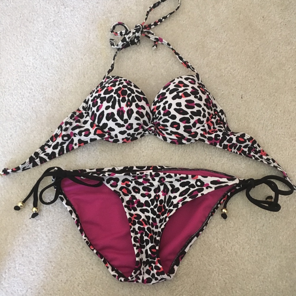 Xhilaration bikini set