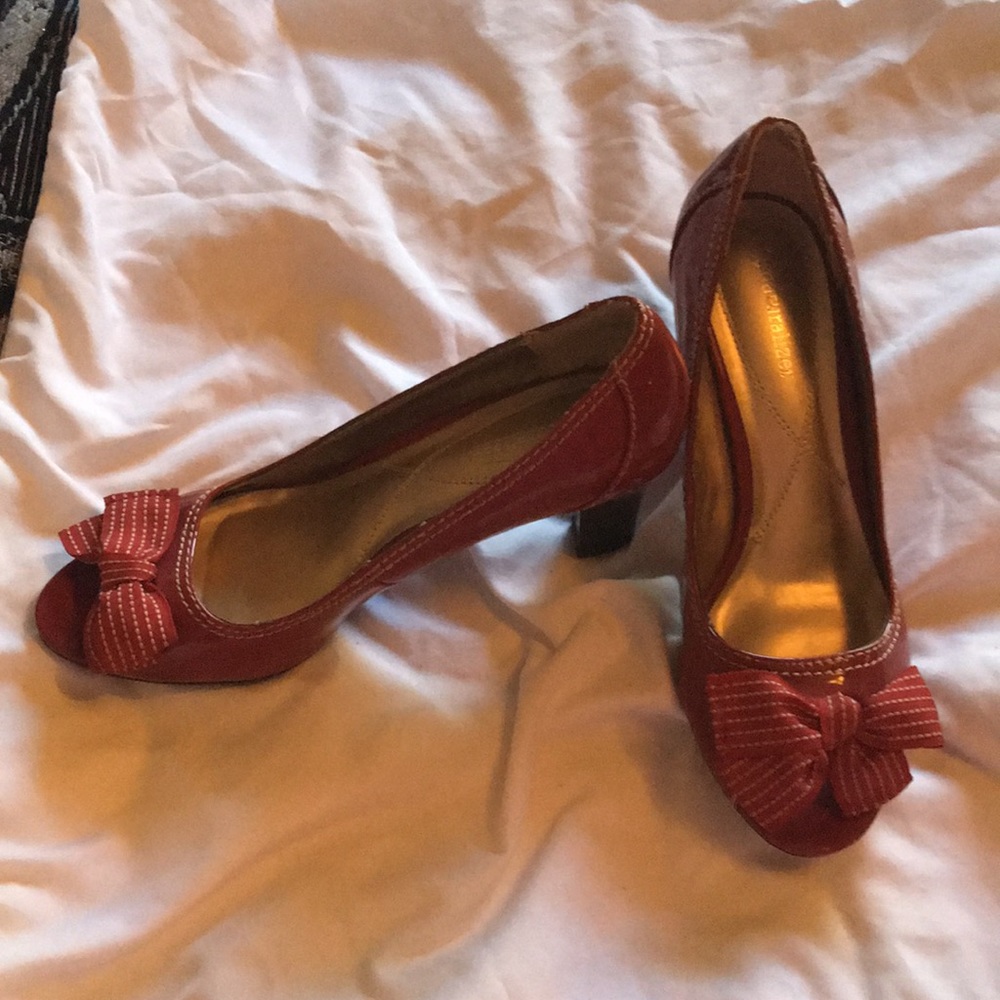 Naturalizer Red Patent Leather heels