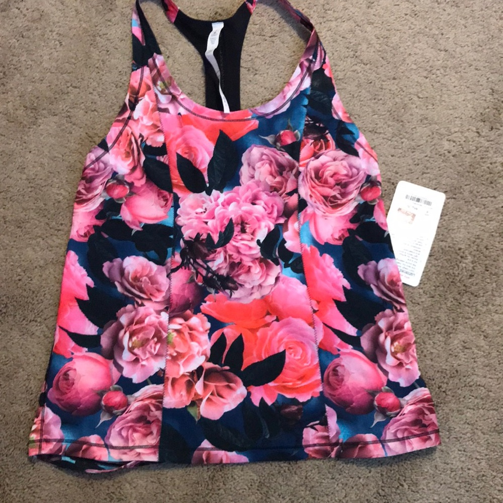 Lululemon secret Garden lightened up singlet 6
