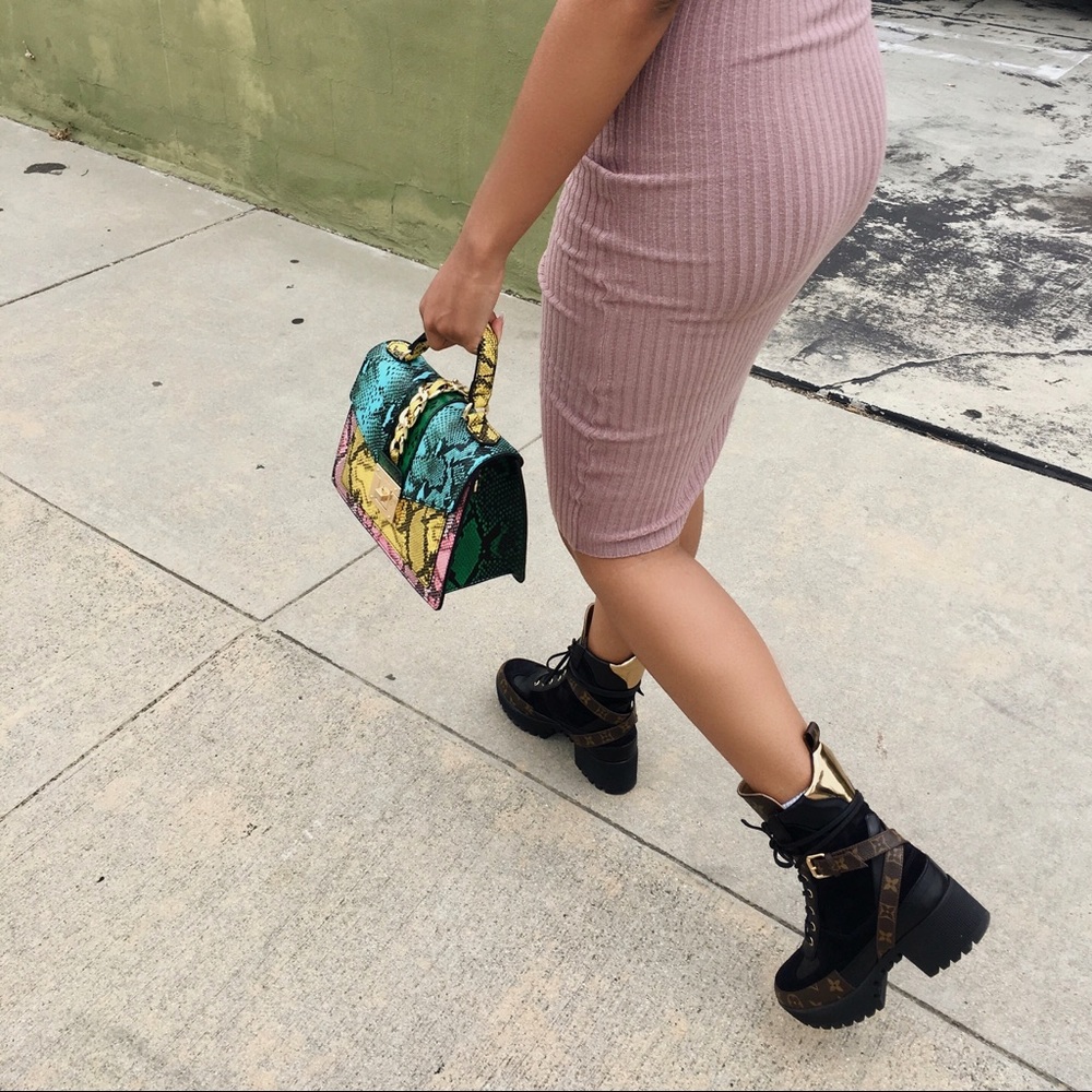 Meet your Posher, Angela